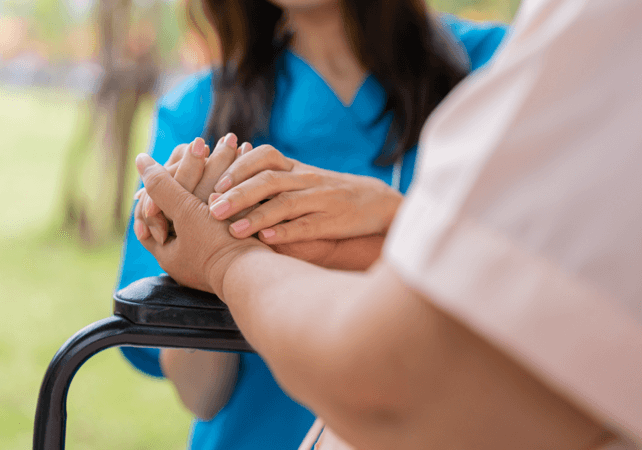 Nurses Handle Senior Citizen