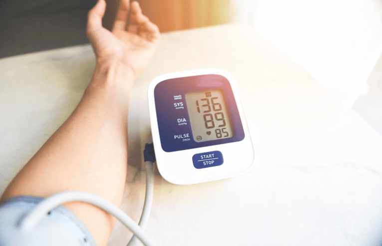 https://www.vecteezy.com/photo/5571403-men-s-health-blood-pressure-monitor-digital-on-wooden-table-medical-electronic-tonometer-check-blood-pressure-and-heart-rate-health-and-medical-concept